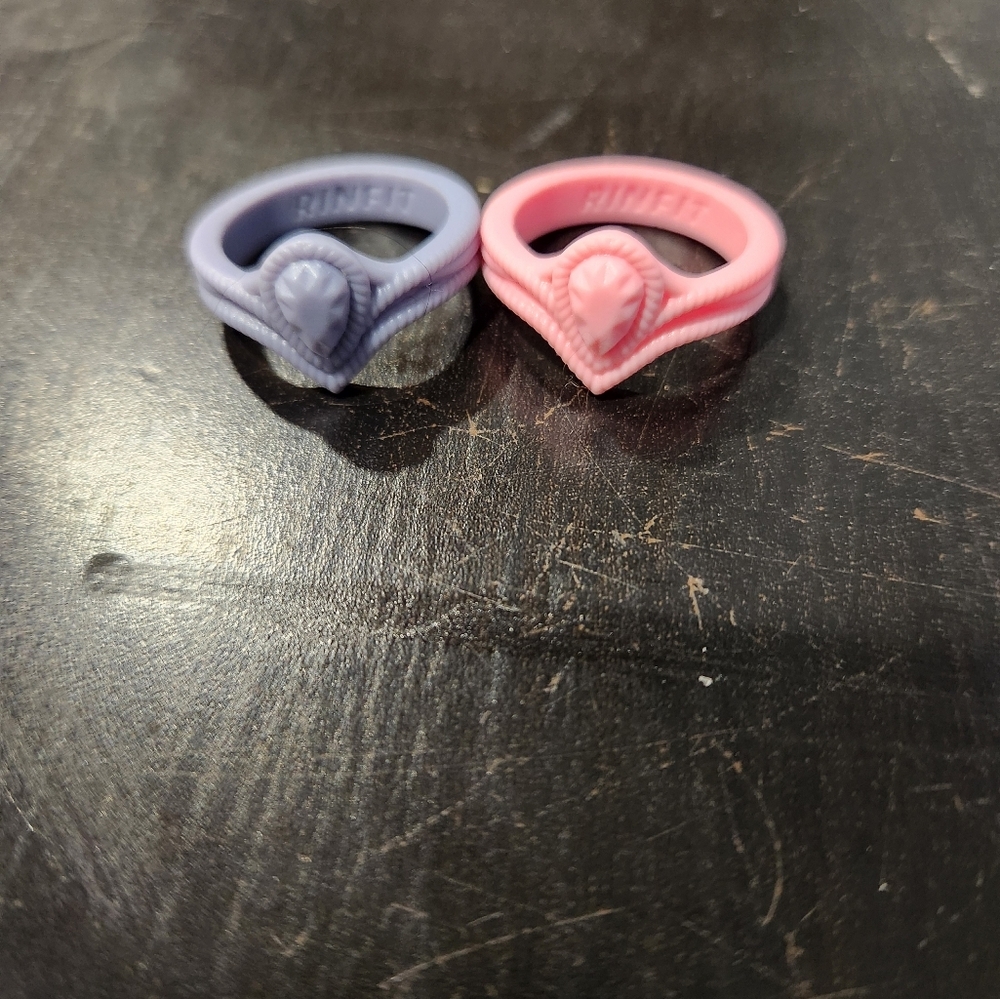 Silicone rings